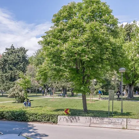 Lady, Cute In Quiet Area Apartman Split